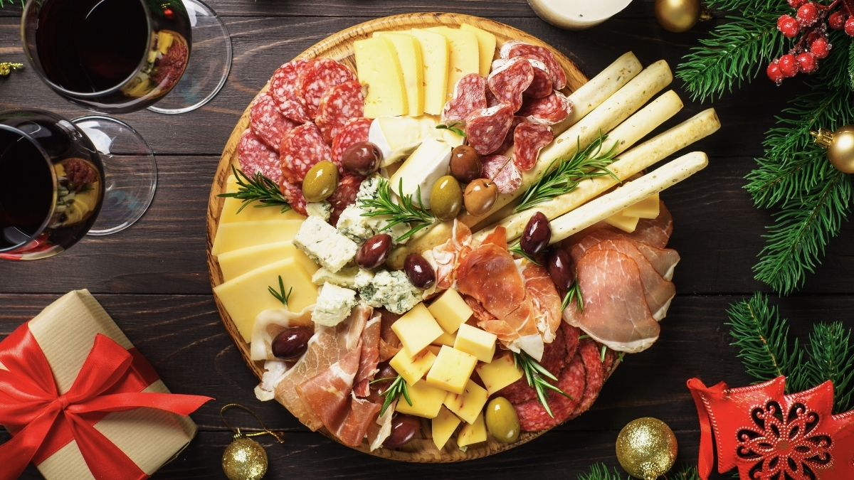 Celebrate Christmas Eve with an elegant Raclette Buffet at Vista Restaurant featuring festive dishes, live DJ and free-flow options, starting from THB890 on 24 December 2025 from 6:30 - 10:00 p.m.